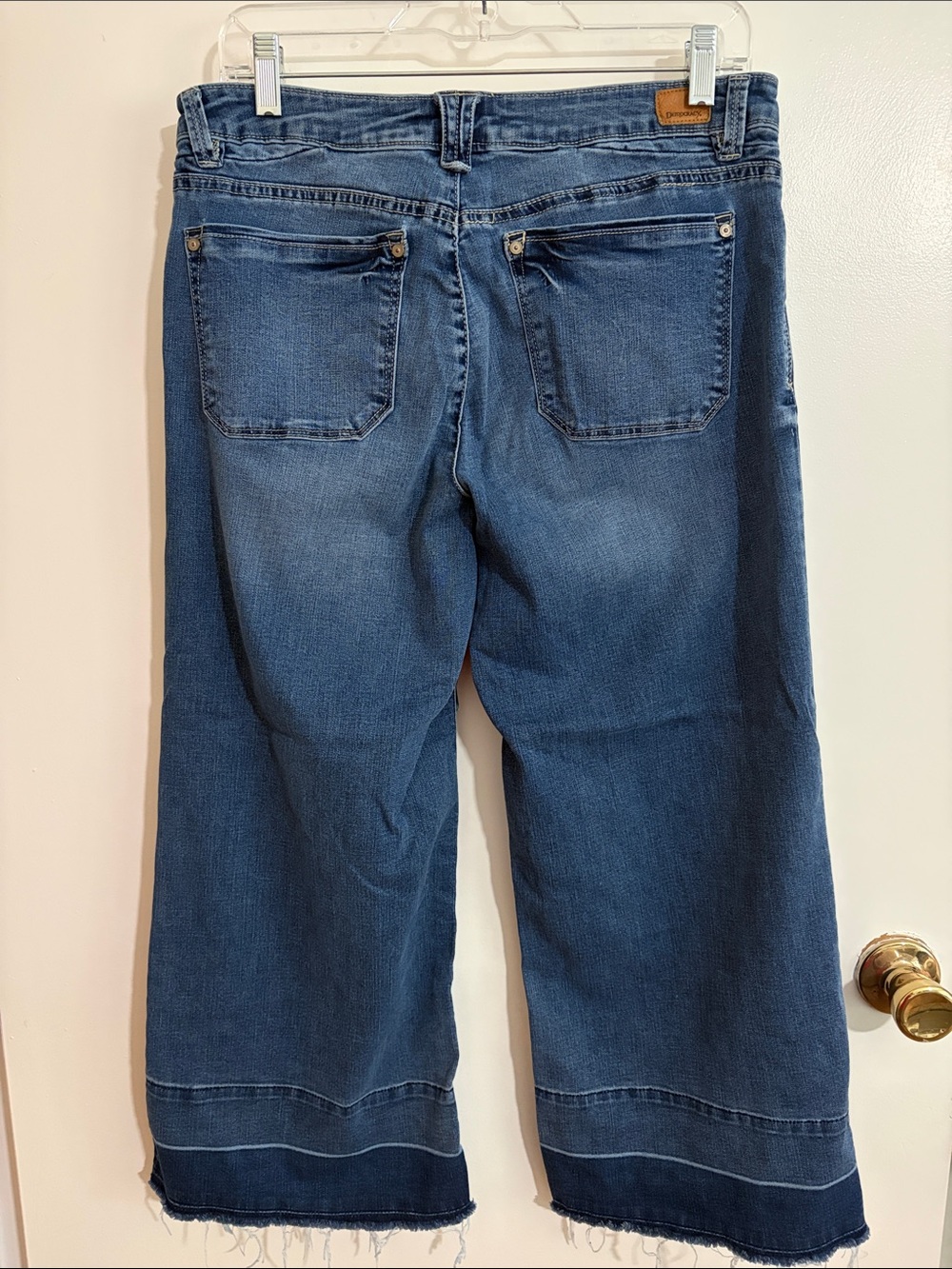 Women’s 10 Democracy Jeans Wide Leg Cropped Two-Tone Hem - Picture 3 of 6